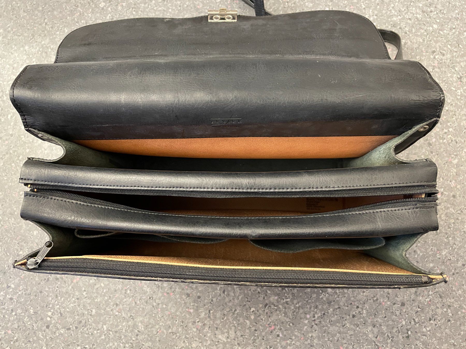 Valises & Sacs: Aktentasche Leder – D'occasion à Frauenfeld par mulbf 2