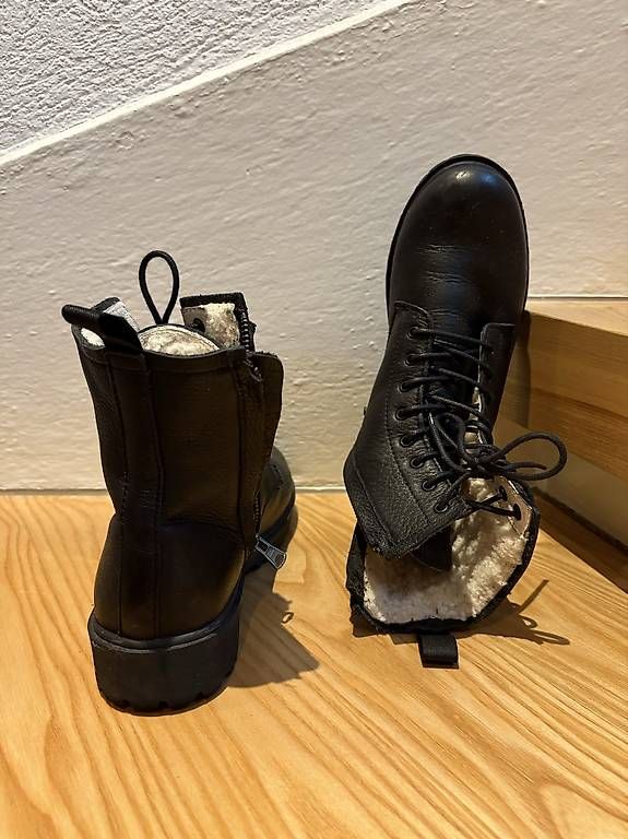 Scarpe da donna: Herbst-/Winterschuhe Blackstone – Usato da Bern venduto da zor_6nn2 1