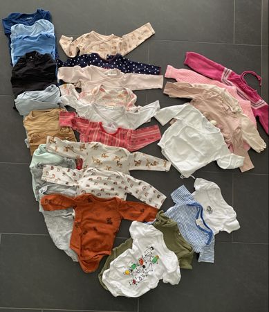 Baby Kleidung Bodys Oberteile Grösse 62/68