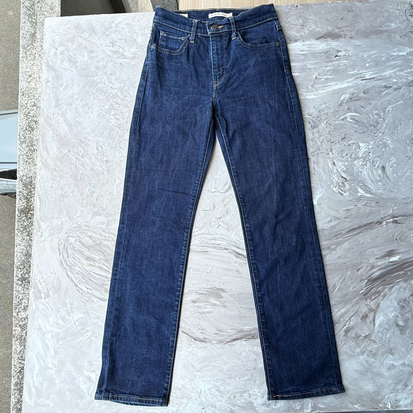 Levi's Jeans: Jean Levi's 724 High Rise Straight – Gebraucht aus Thônex von Suisse.Shopping 2