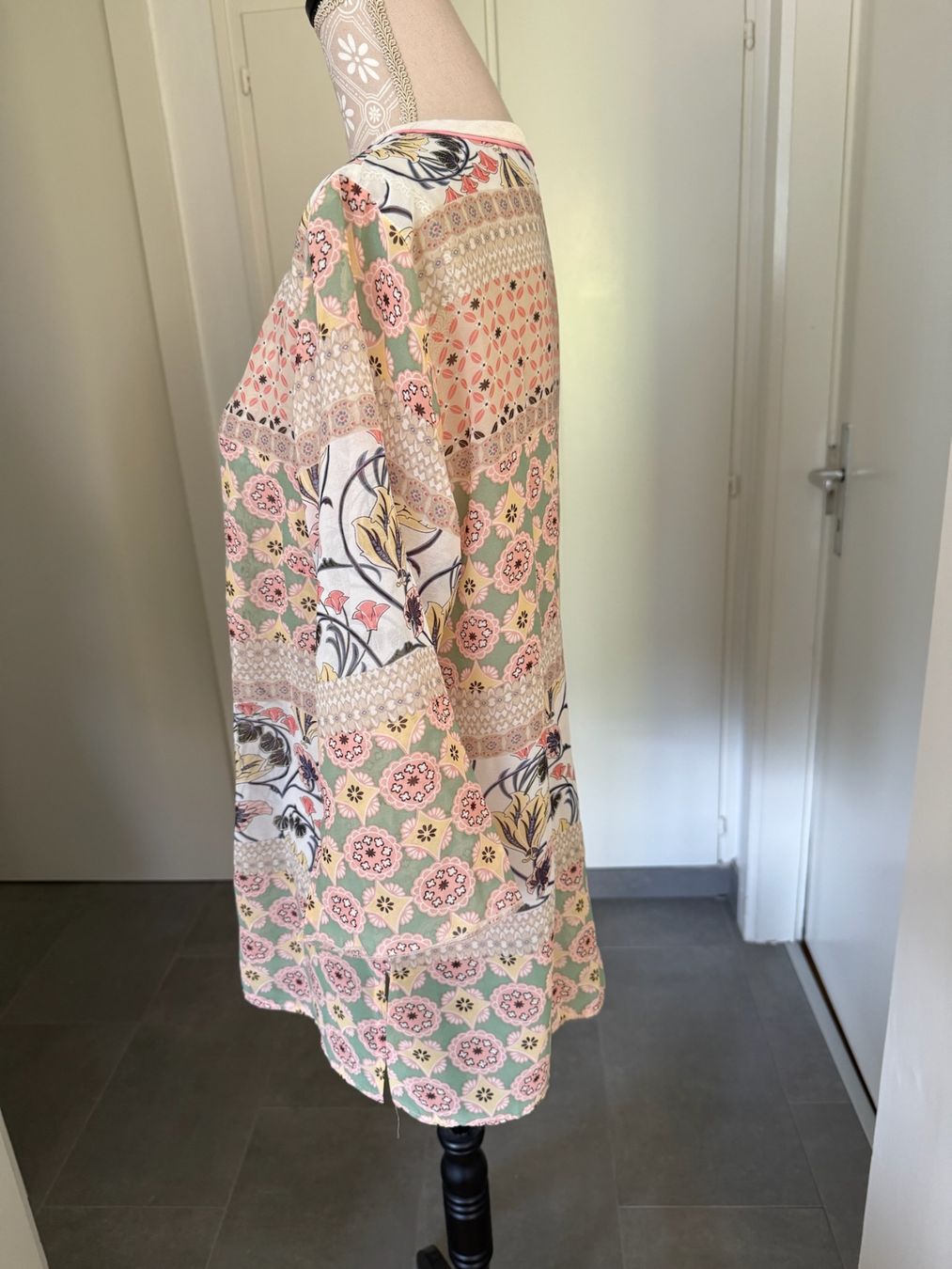 Camicette: Bianca - Blouse - L – Usato da Sion venduto da accroshoes 1