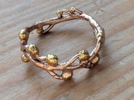 Ring aus Roségold (9 K), handgemacht mit echtem Mimosenzweig
