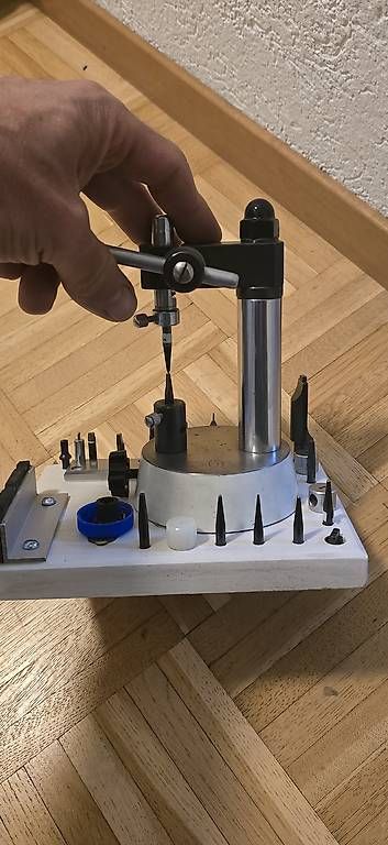 Tutte le macchine: Presse Aparatt Brille? – Usato da Weiningen ZH venduto da ped_fbx2