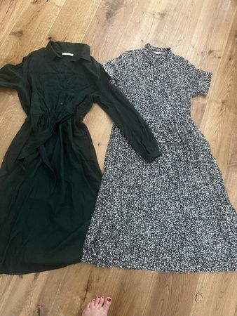 Kleider dunkelgrün Vintage Love Grösse S
Kleid geblümt Pigal