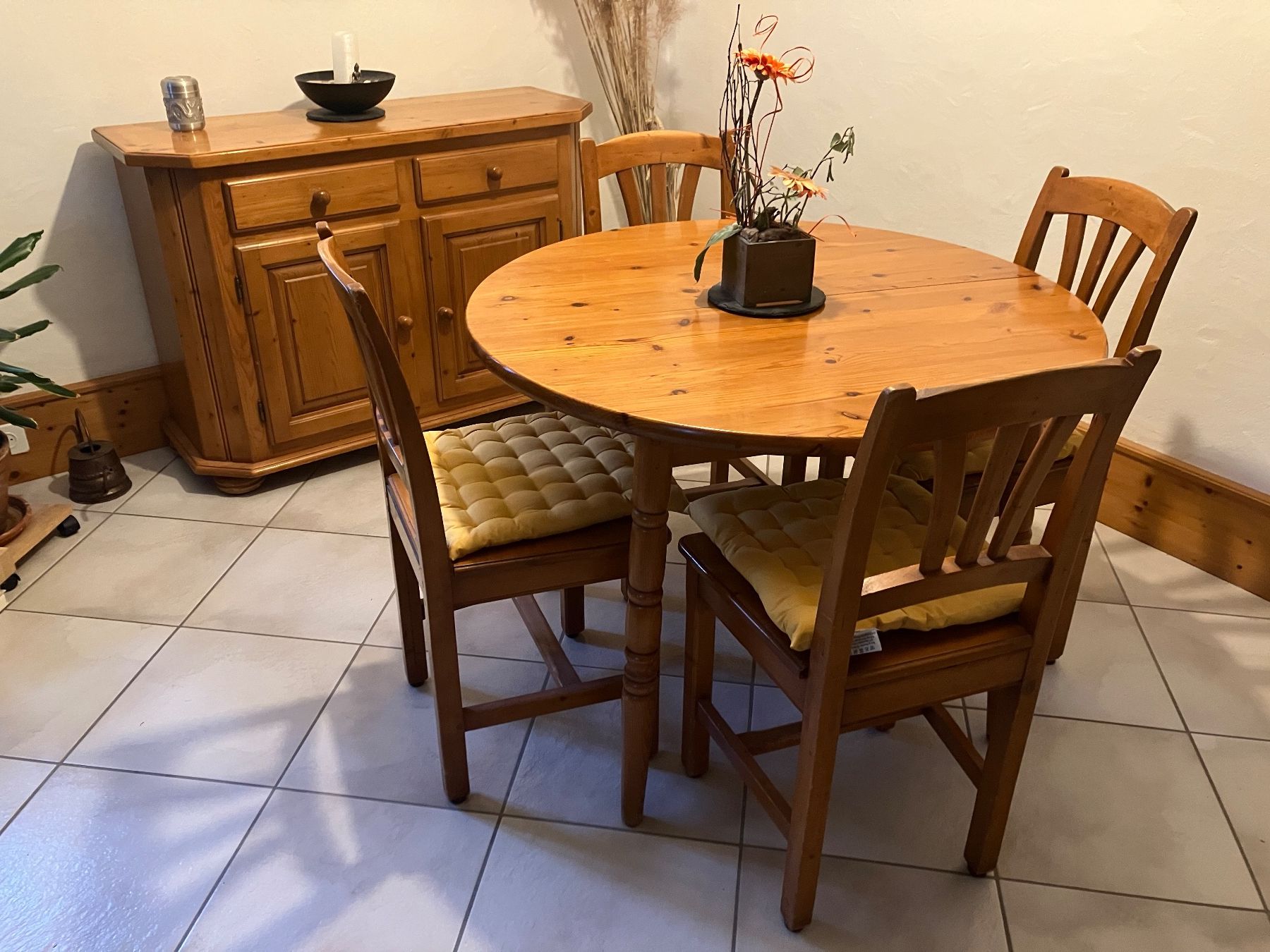 Büffets: Commode/Buffet * En pin massif – Gebraucht aus St-Triphon von chamaclinea 5
