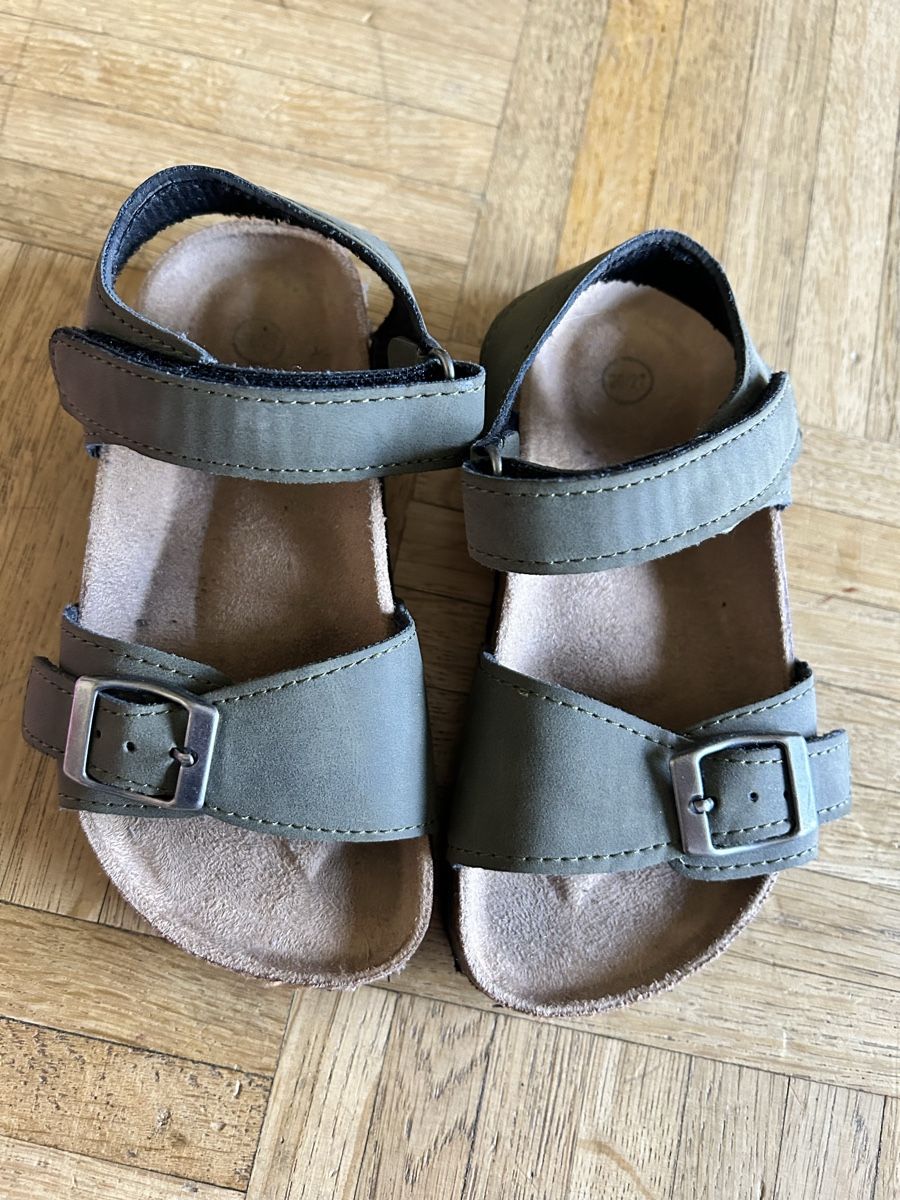 Scarpe per ragazzi: Sandales / taille 26-27 – Usato da Meyrin venduto da Bronx86