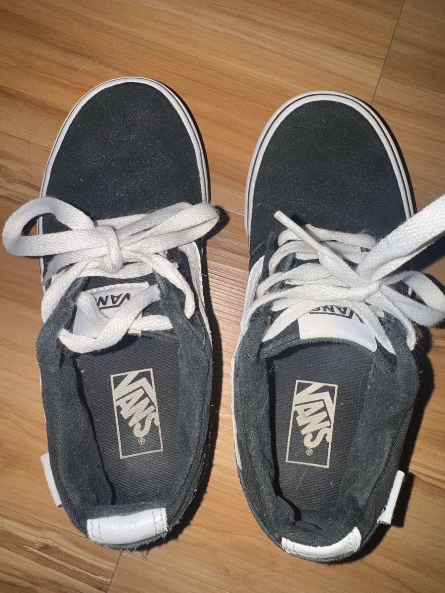Vans Scarpe per ragazzi: Vans Old Skool Kinder Schuhe Gr. 31 Schwarz – Usato da Rümikon AG venduto da kar_8vy5 2