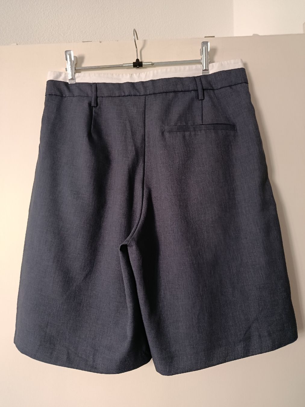Bershka Pantaloni: Elegante Culotte Gr. 40 – Nuovo (secondo la descrizione) da Basel venduto da Clay66 1
