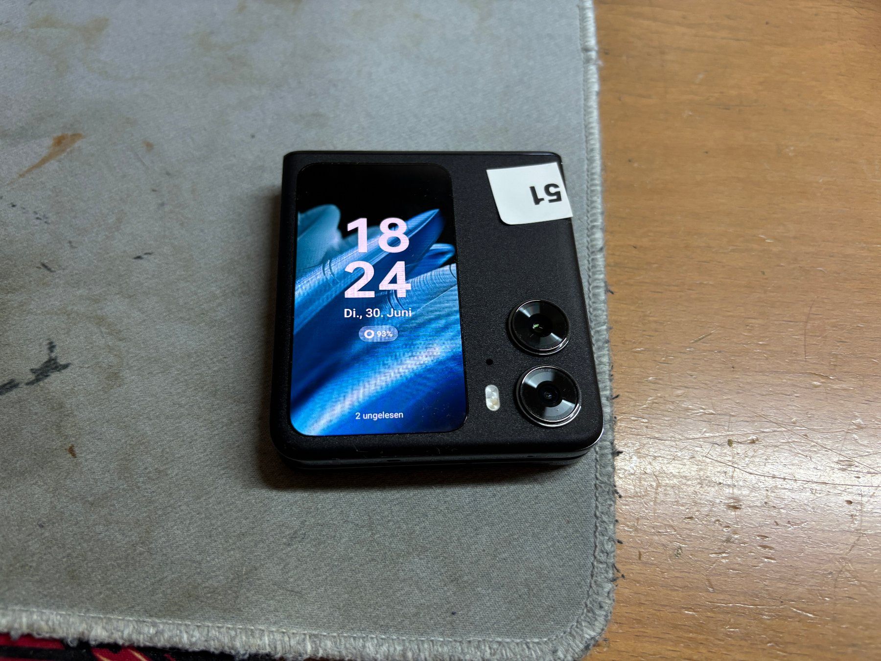 Oppo Telefoni cellulari / Smartphones: OPPO Find N2 Flip 256Gb #51 – Usato da Au SG venduto da bah_6f5w 5