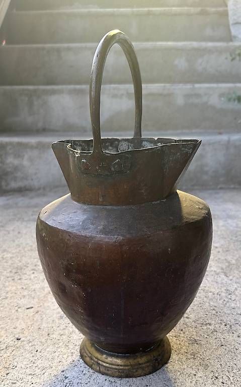 Caraffe: Kupferkanne  – Usato da Matten(St.Stephan) venduto da ren_r8tw