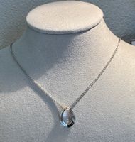Weissgold Kette mit schönem Anhänger 18Karat / 3 Brillanten