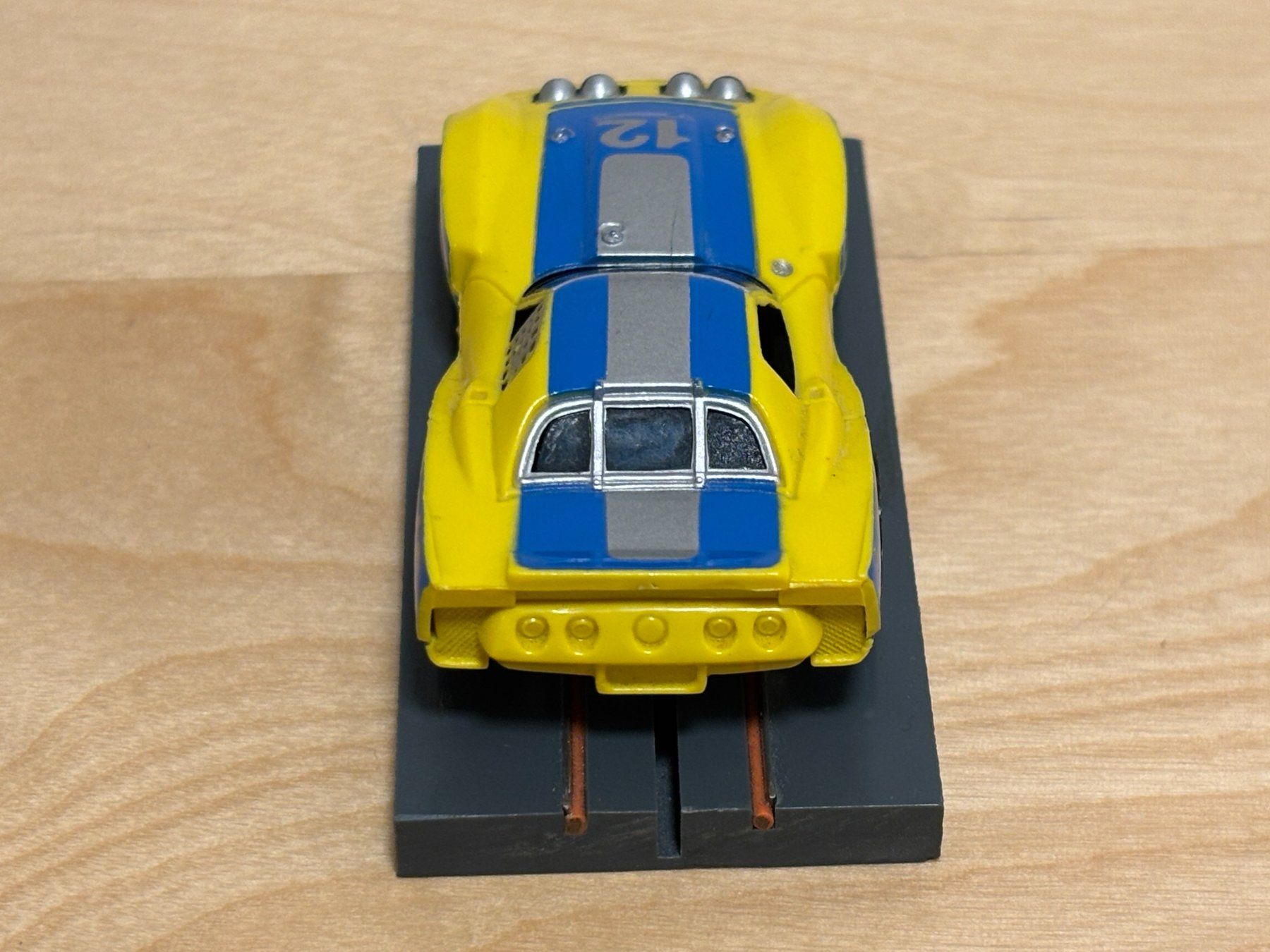 Faller Piste: Faller/Aurora AFX Corvette GT gelb/blau #12 – Usato da Bülach venduto da h0slotch 3
