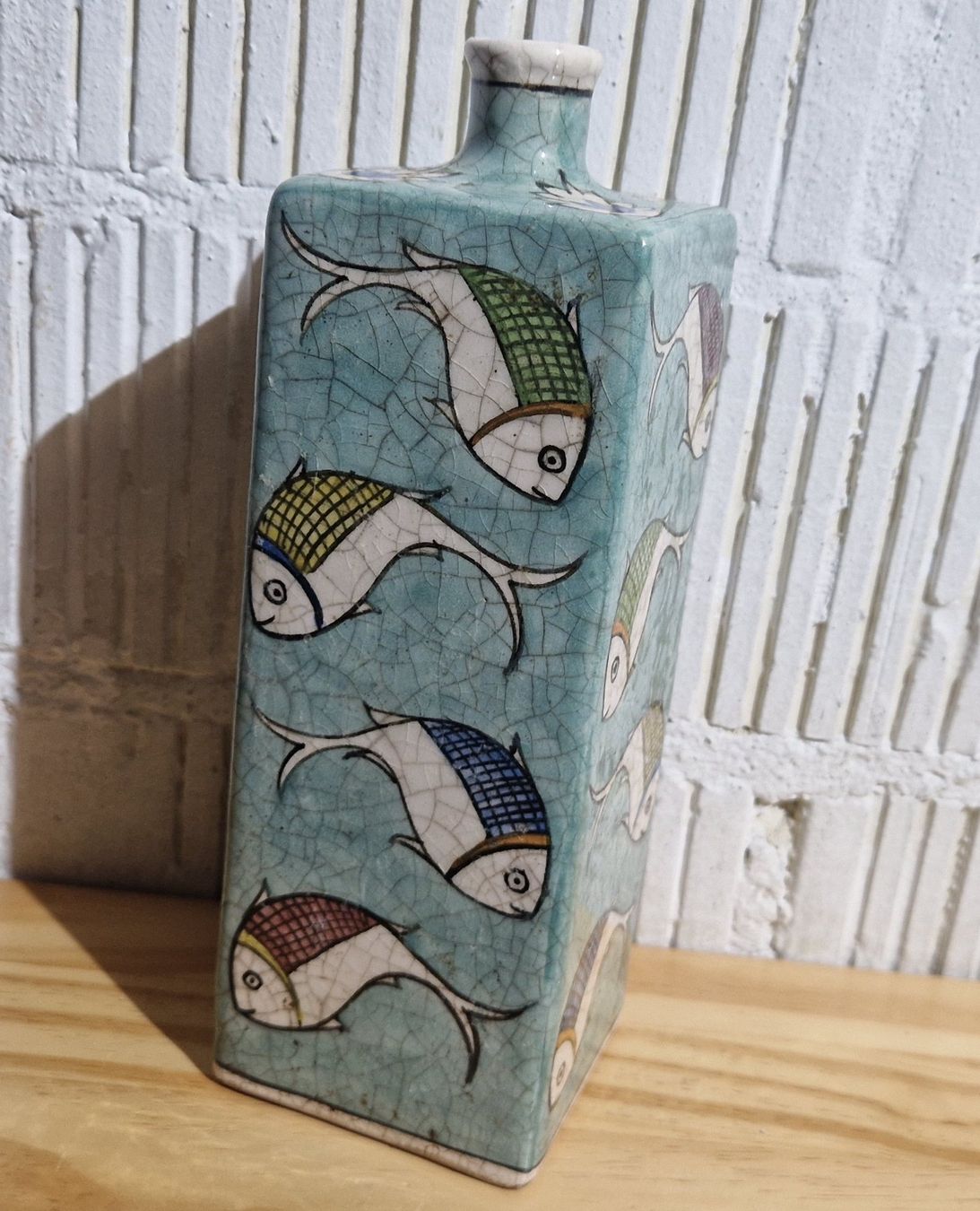 Vasen & Gefässe: Vase mit Fischen orientalsich – Gebraucht aus Seedorf BE von Stibutz
