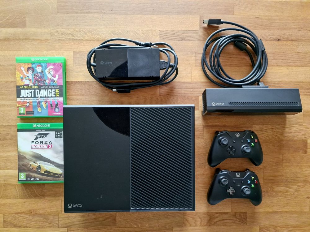 Xbox One Day One Edition mit Kinect Sensor | Kaufen auf Ricardo
