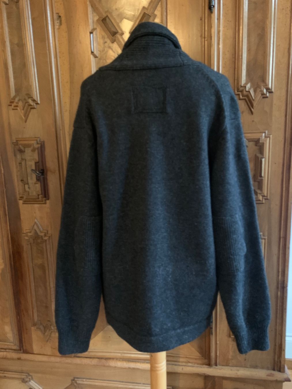Maddison Jacken: MADDISON Strickjacke / Wolle /  Größe: XXL – Gebraucht aus Interlaken von Bona55 2