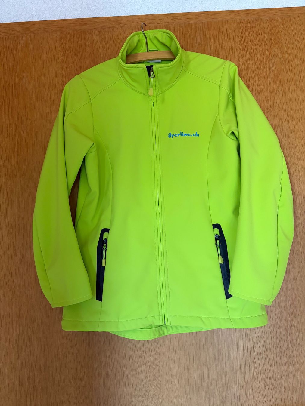Giacche: Jacke Softshell, Damen, Gr. M – Usato da Herrenhof venduto da Orchidee63