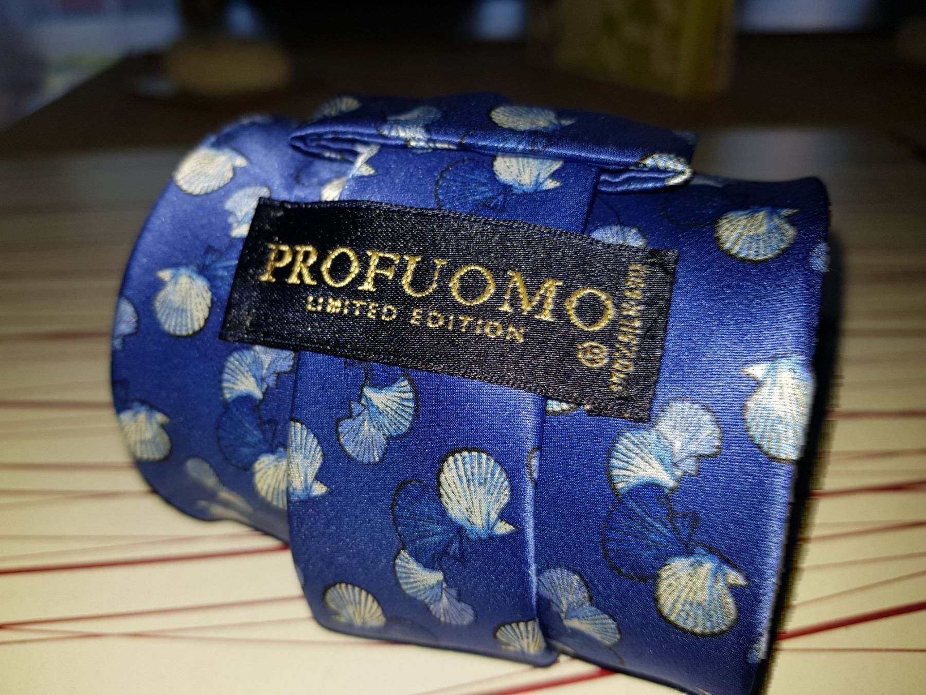 Cravatte: Cravate/ Krawatte  PROFUOMO – Usato da Cossonay-ville venduto da Super-Price-Quality 8