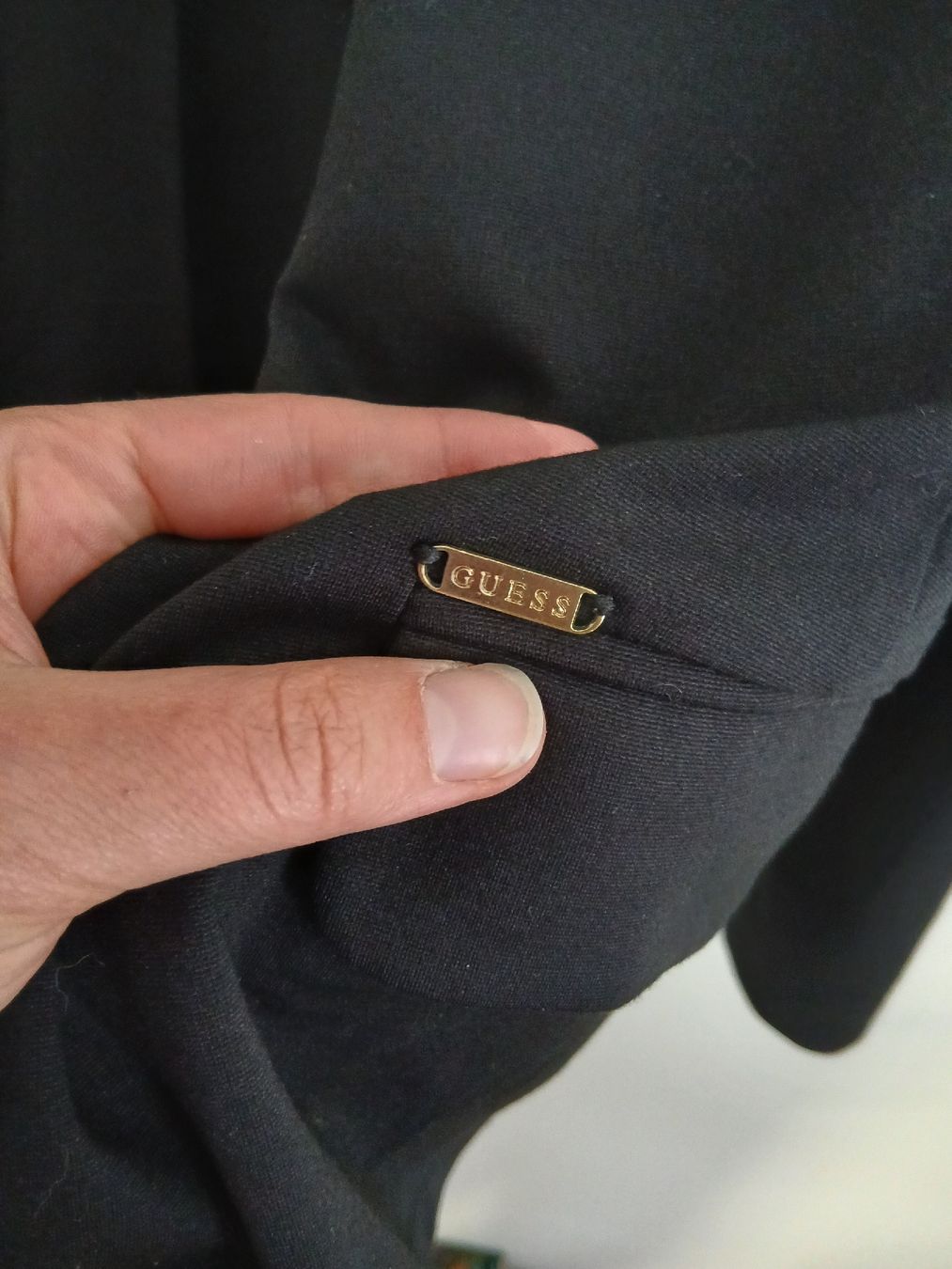 Guess Giacche: Guess Black Light Women Jacket Size L – Nuovo (secondo la descrizione) da Wil SG venduto da tre_g2l7 6