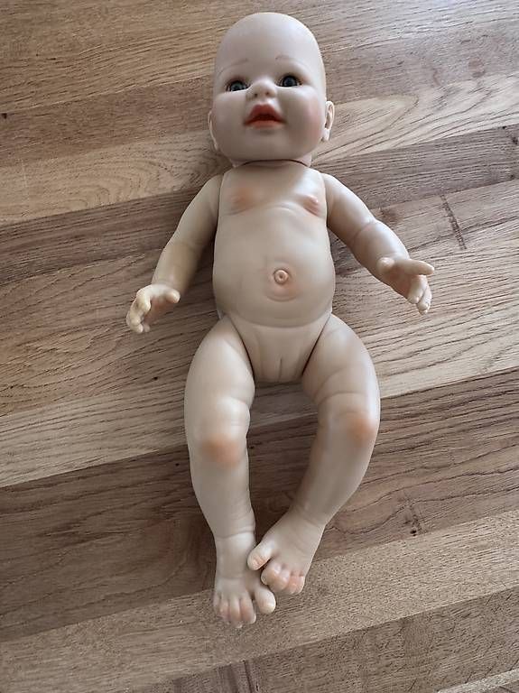 Bambole: Poupée Baby love – Usato da Troinex venduto da Steph_muller