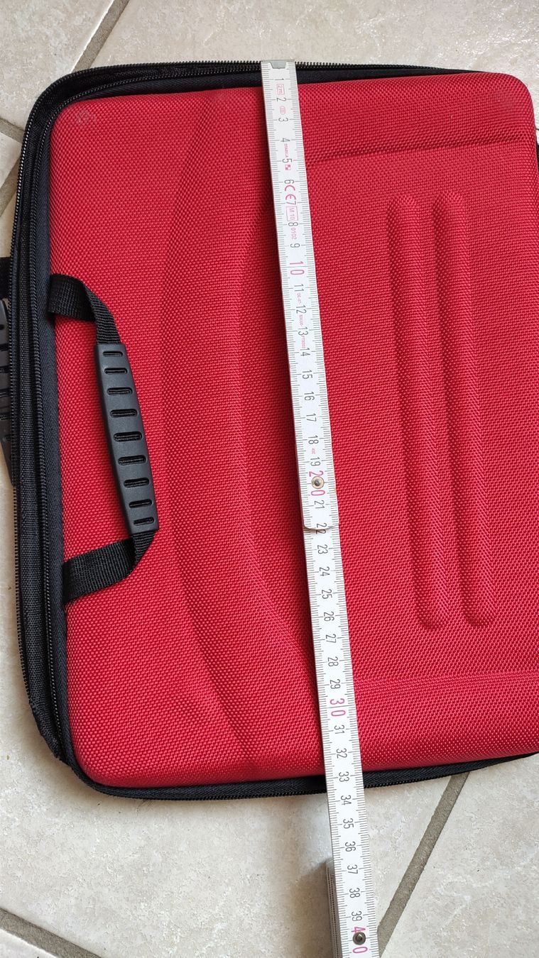 Borse: Laptoptasche rot mit Tragegriff gebrauchter Zustand – Usato da Döttingen venduto da fed_8hyf 2