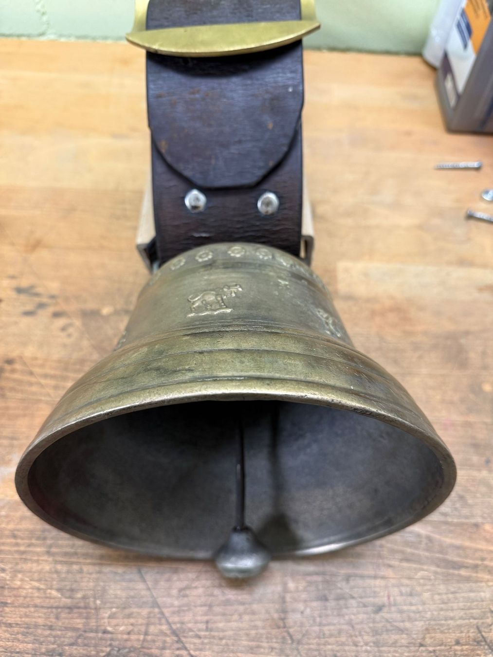 Glocken & Treicheln: Kuhglocke, Treichel, Glocke – Gebraucht aus Boniswil von ayrton01 4