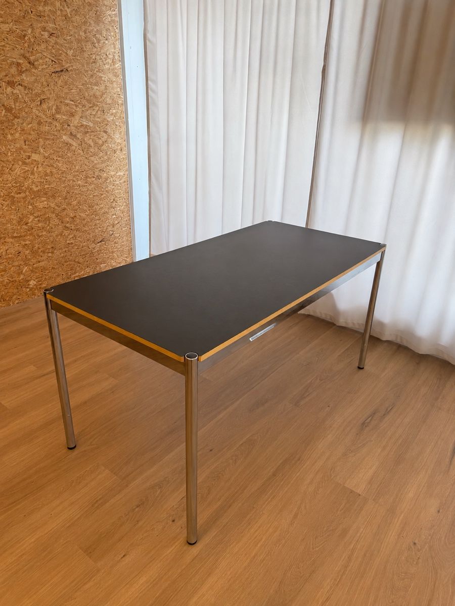 USM Schreibtische: Usm Tisch – Gebraucht aus Altendorf von SabrinaC93