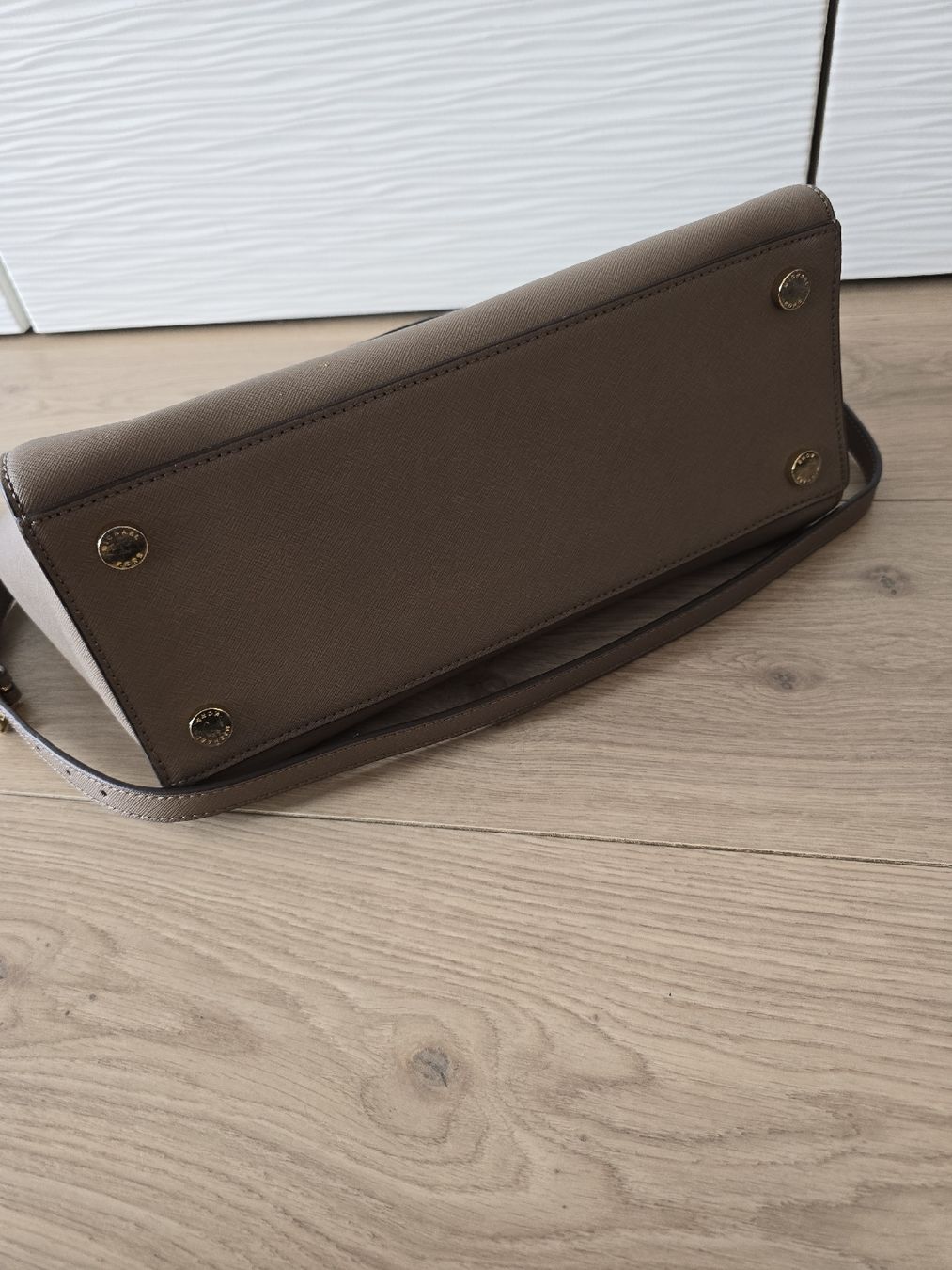 Michael Kors Borse da donna: Michael Kors Handtasche taupe – Usato da Baar venduto da YvonneSch01 5