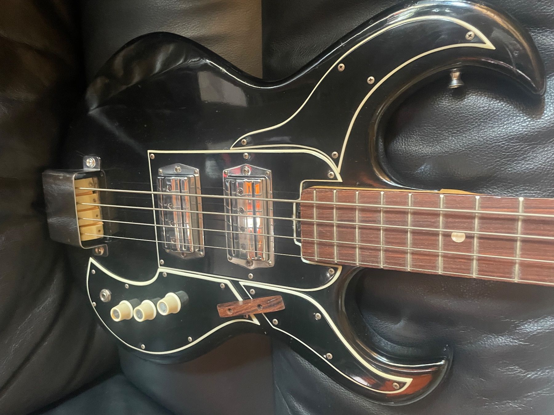 Ibanez Instruments de musique: 60s Ibanez Bass – D'occasion à Embrach par xenovolcano