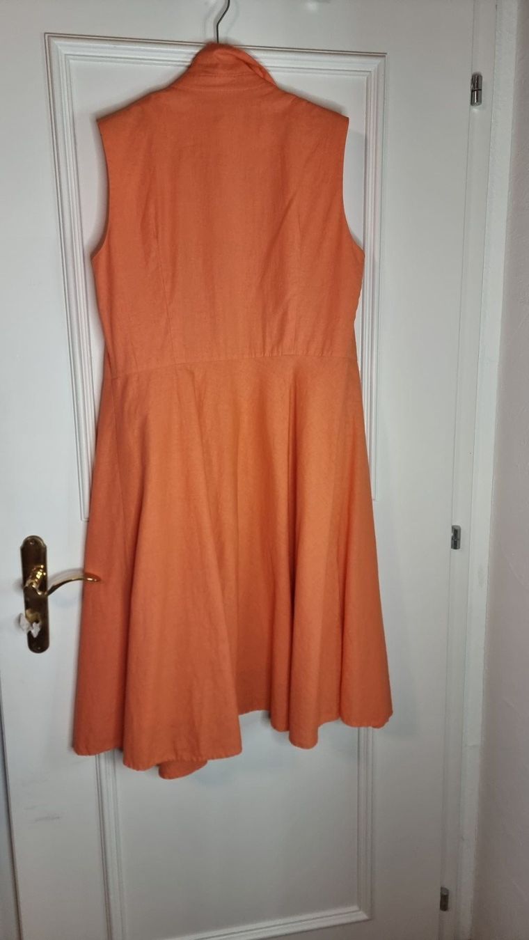 Vestiti: 🌺Kleid Größe 40/42🌺 – Usato da Wald ZH venduto da CapLux 9