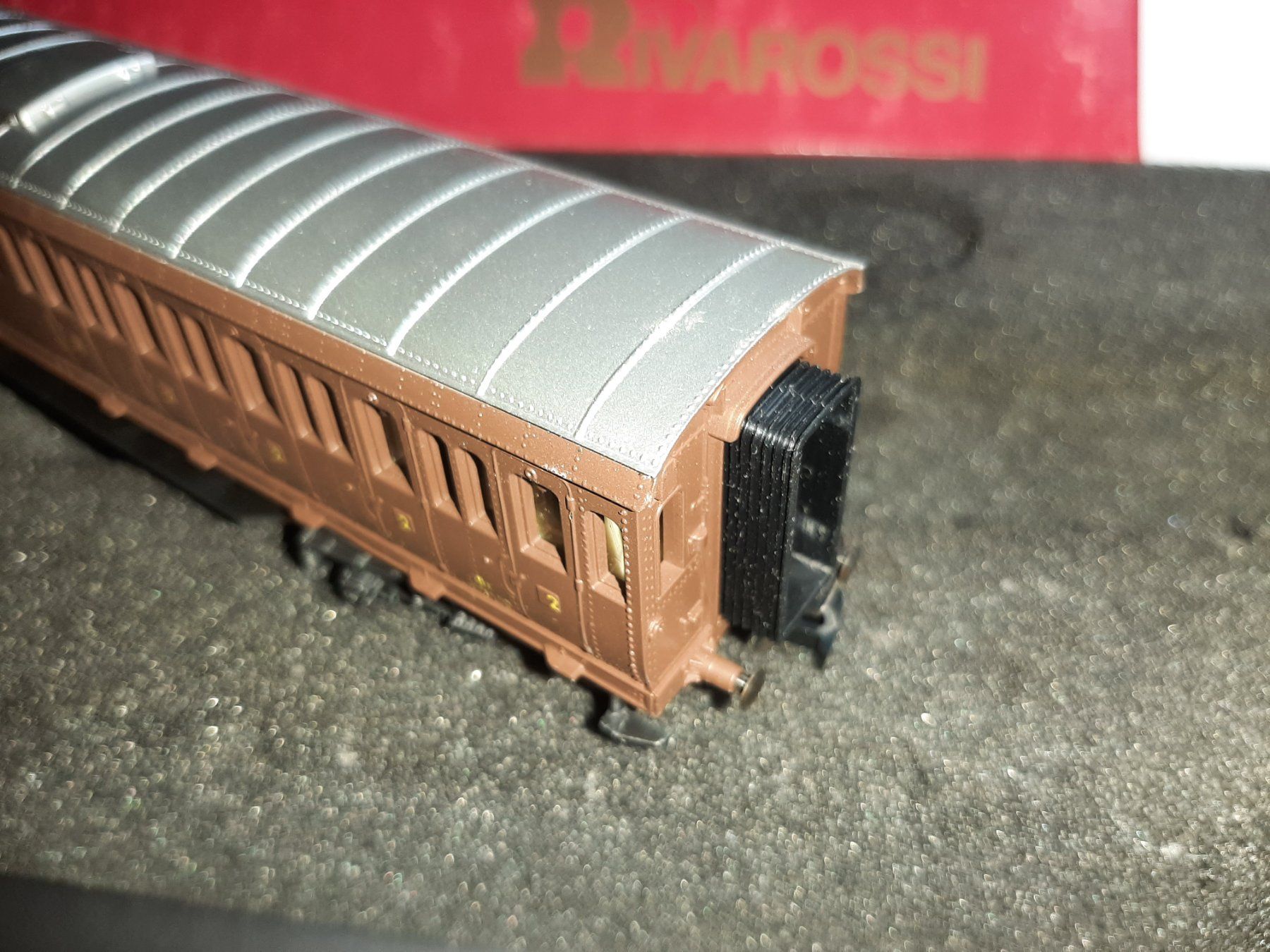 Rivarossi Modelleisenbahnen: RIVAROSSI – Gebraucht aus Avully von RIVALIS 5