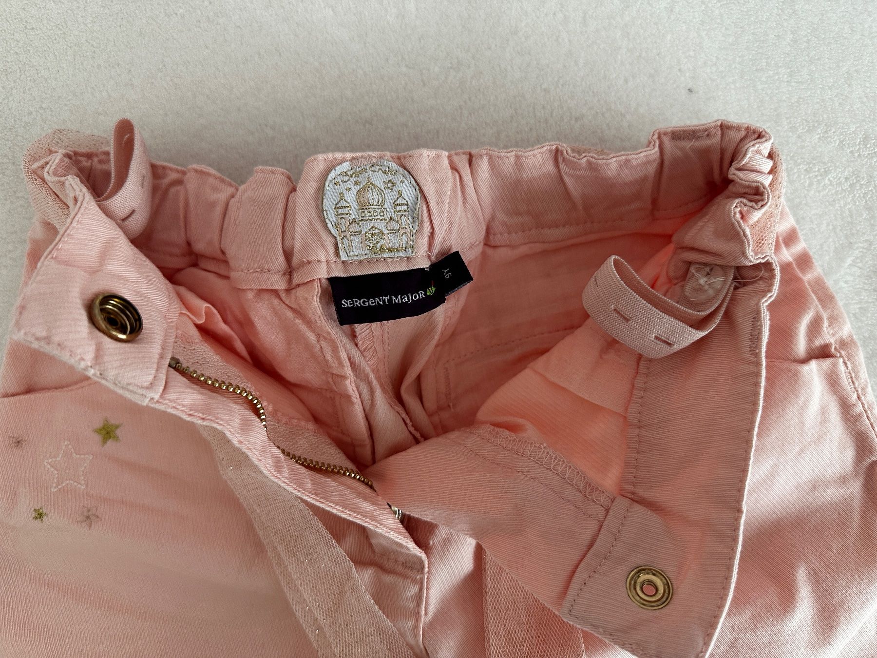 Pantaloni: shorts rosa 134cm – Usato da Zürich venduto da poliveira 2