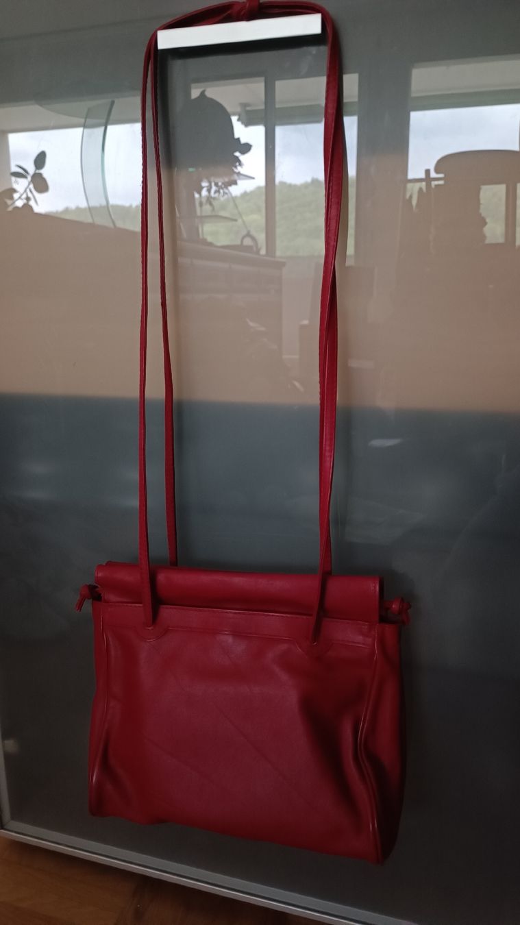 Borse da donna: Rote Damentasche/Handtasche aus Leder – Usato da Baden venduto da zuppel