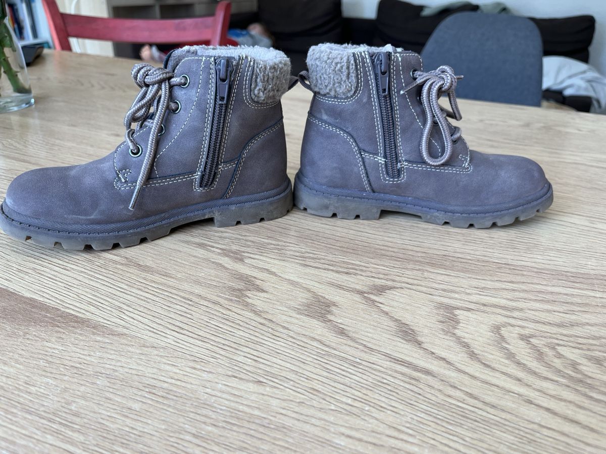 Scarpe per ragazzi: Herbststiefel/ Winterstiefel, Grösse 28 – Usato da Bern venduto da piweli 1