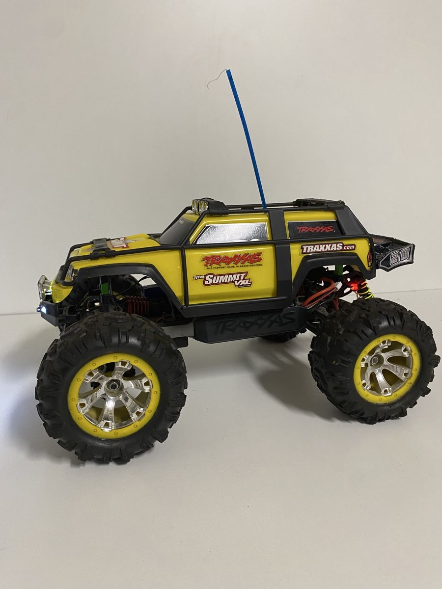 Traxxas Modellismo RC: Traxxas Summit 1/16 VXL 4x4 – Usato da Schlieren venduto da Selfish0 3