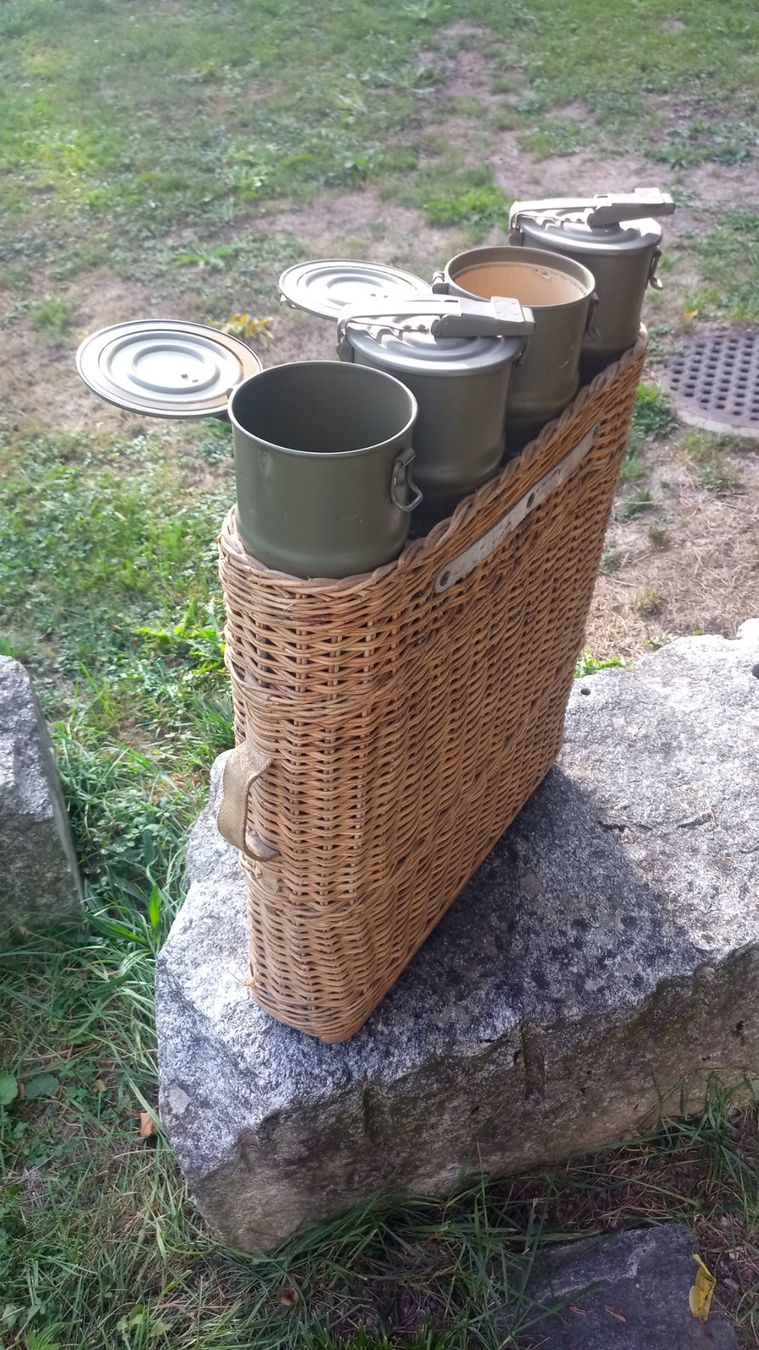 Accessori per altri veicoli: Schweizer Armee Kanister Set mit Korb – Usato da Zürich venduto da Kabrio 2