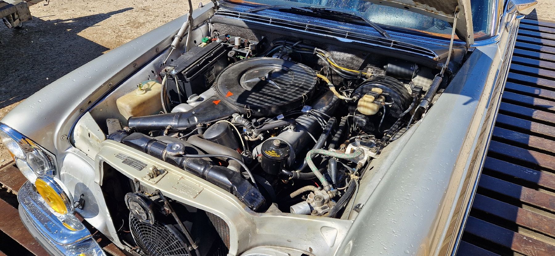 Automobili: Mercedes 300 SEL 3.5 – Usato da Steinach venduto da Stschweizer 4