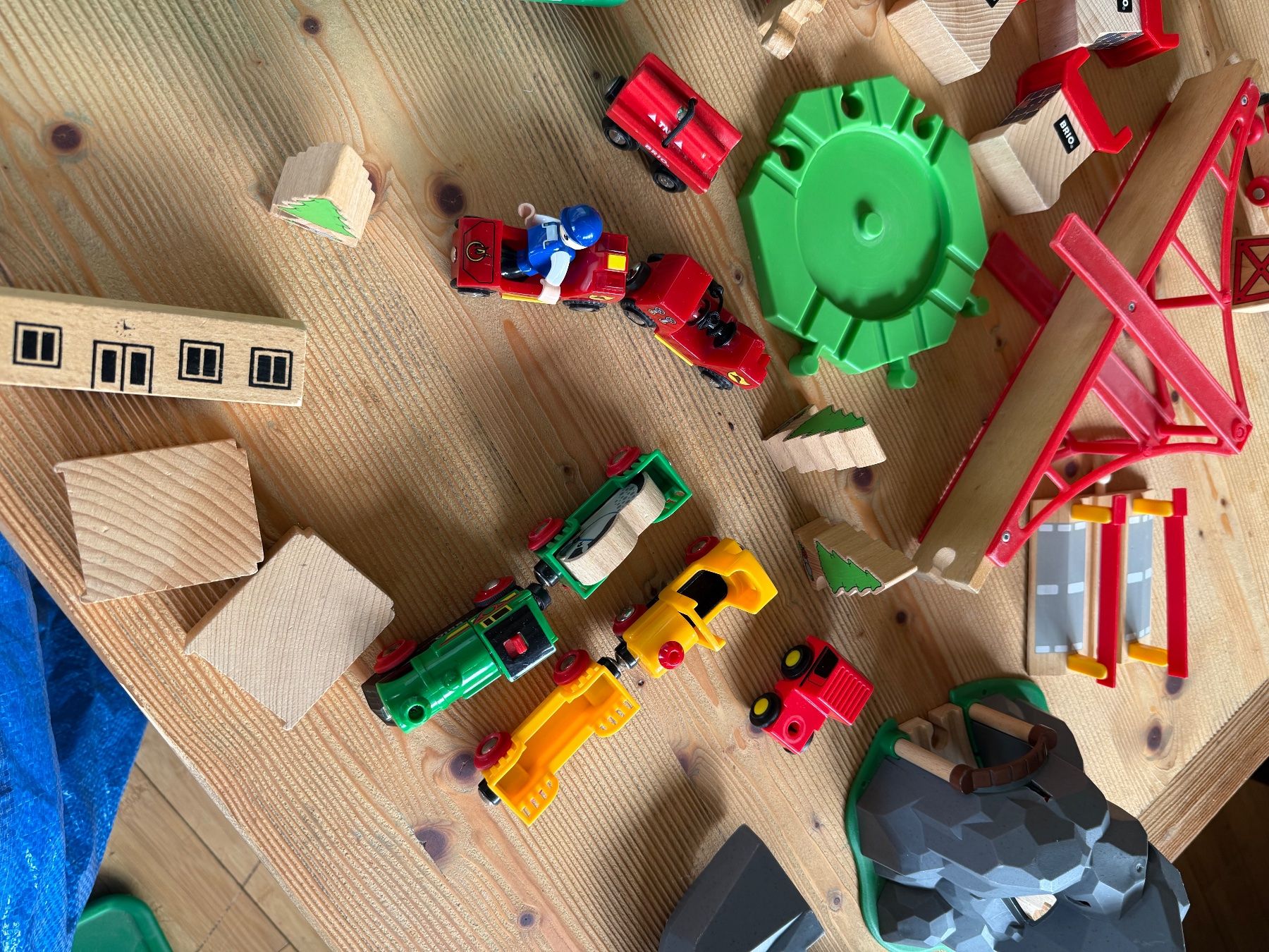Brio Spielzeuge: Brio wooden train full set – Gebraucht aus Schindellegi von hor_ll8f 3