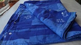 Set with Fitted sheet, duvet cover and pillowslip cover.