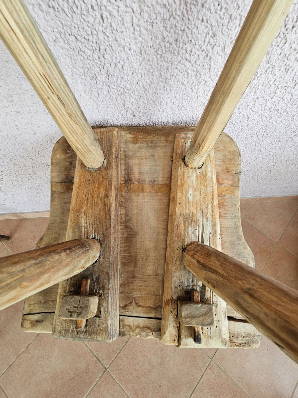 Sedie: Uralte, antike Stabelle – Usato da Wittenbach venduto da anzo4 6