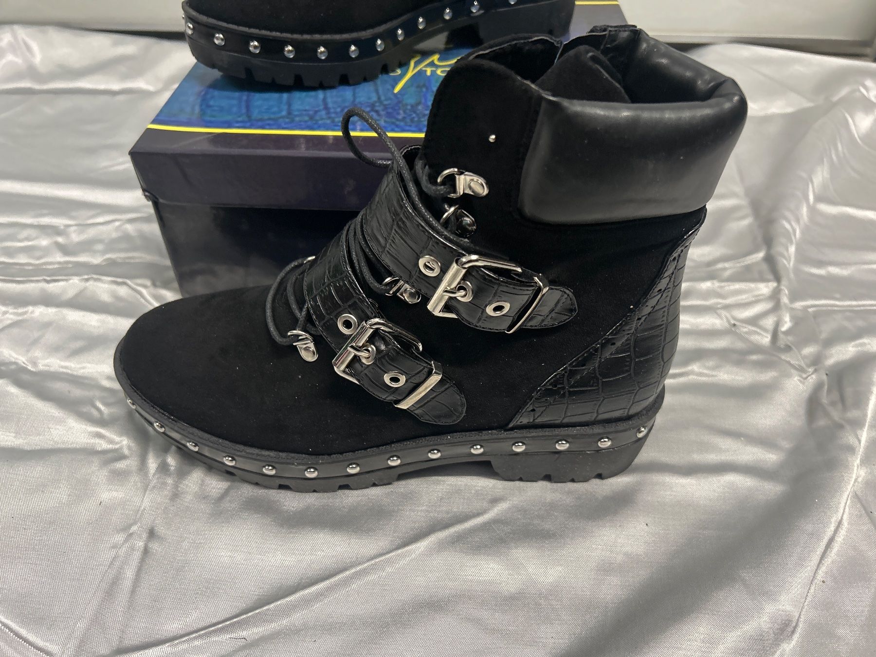 Scarpe da donna: Boots / Stiefeletten Gr 38 Neu Gratis Versand – Nuovo e nell'imballaggio originale da Regensdorf venduto da Spyke55 2