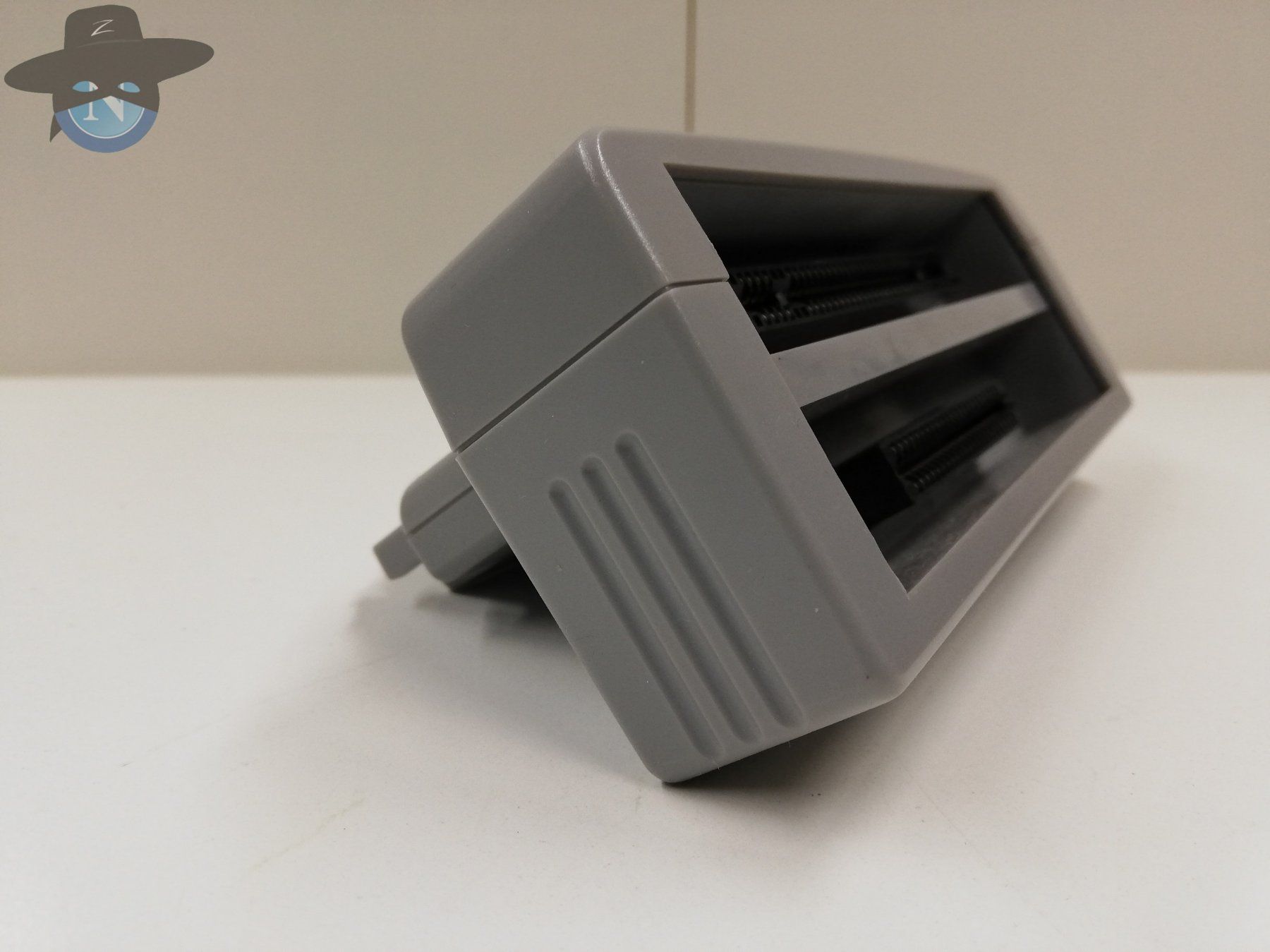 Nintendo Console: Fire Import Games Adapter / Convertor Nintendo SNES – Usato da St. Gallen venduto da zorro_dc 4