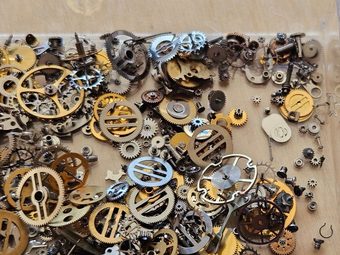 Montres: Diverse Uhrwerk Komponenten zum Basteln ect. – D'occasion à Lenk im Simmental par oli66661 2