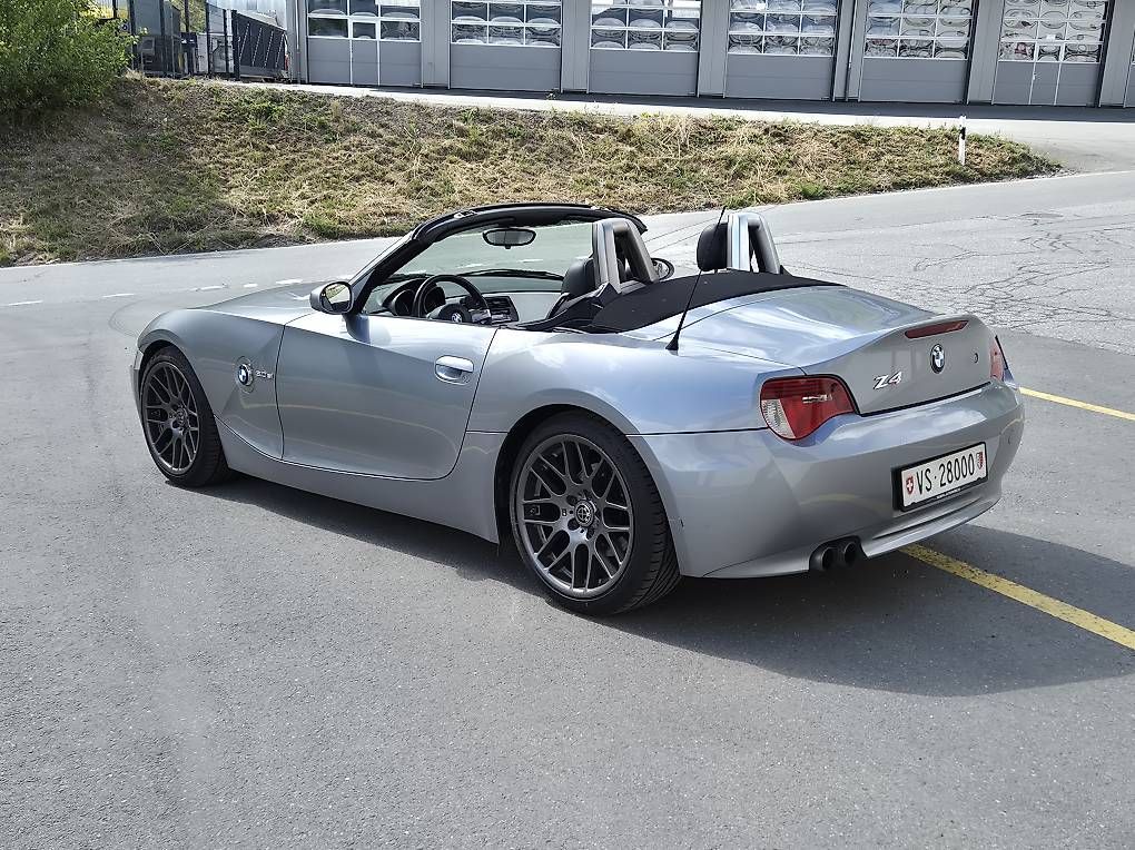 Automobili: BMW Z4 e85 3.0 SI  – Usato da Sion venduto da 5p4hn1