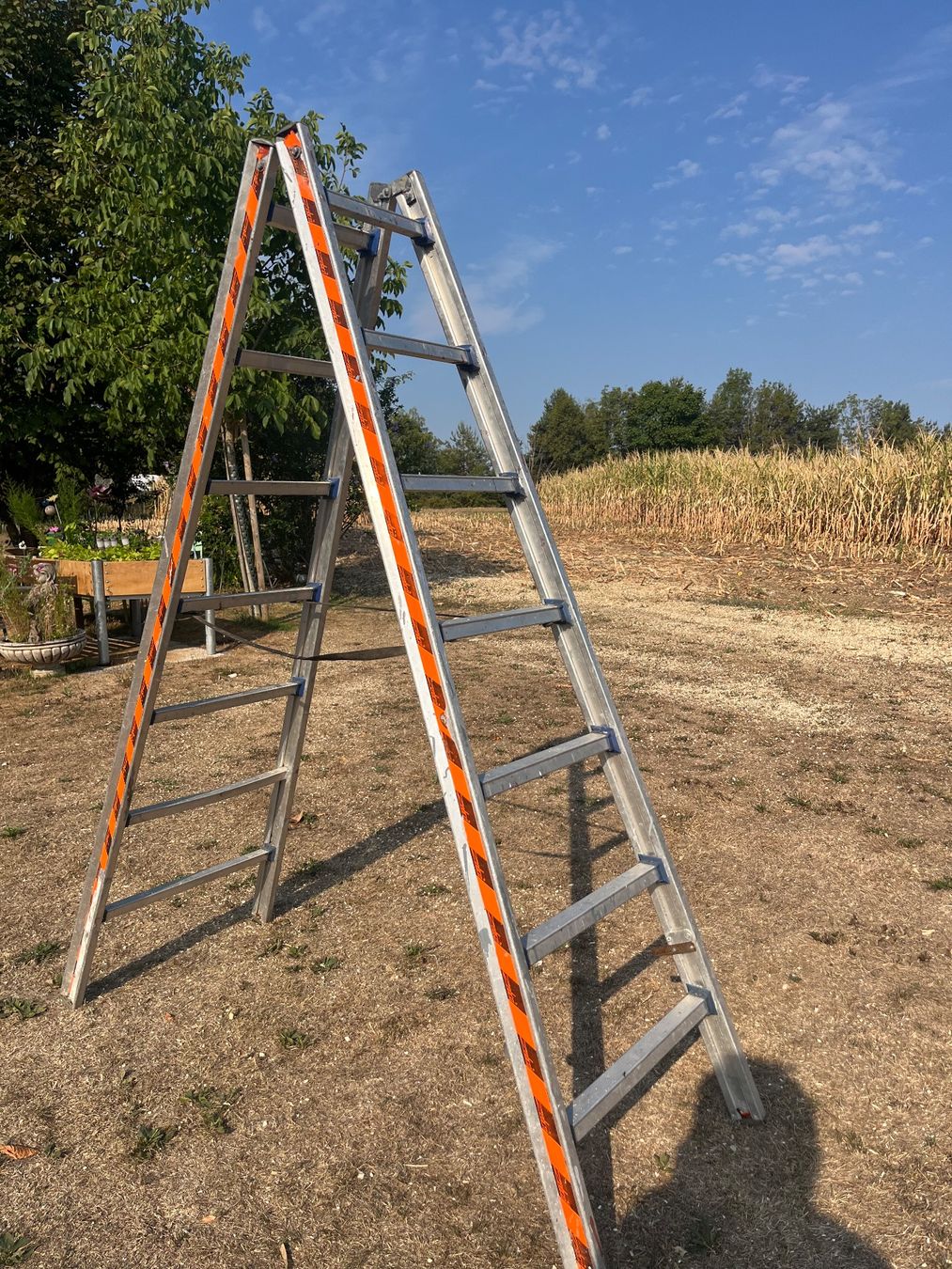 Leitern: Bockleiter Aluminium – Gebraucht aus Allmendingen b. BE von juair 4