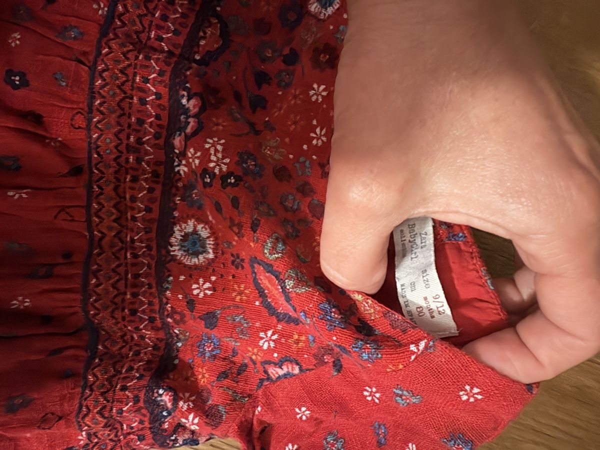 Zara Vestiti & Gonne: Zara Kleid gr 80 – Usato da Ennetbürgen venduto da Hoblaschorsch 1