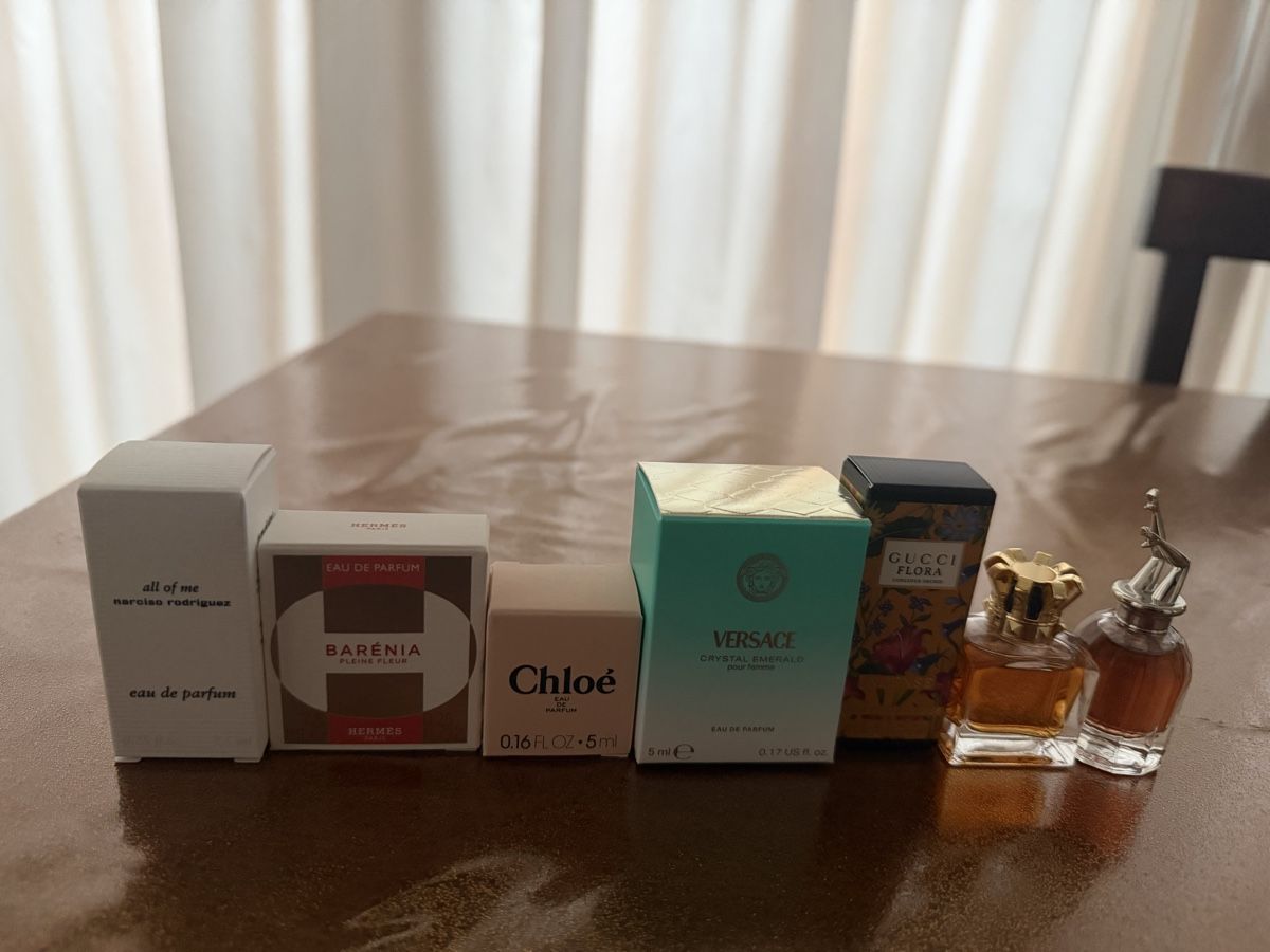 Profumi & Eau de Toilette: Parfum Miniaturen  – Nuovo e nell'imballaggio originale da Allschwil venduto da fig_rs5d 1