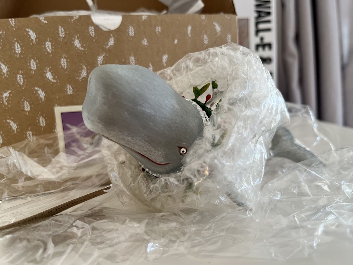 Statuette: Patience Brewster Wendall Whale – Nuovo e nell'imballaggio originale da Spiez venduto da Lesi18 3