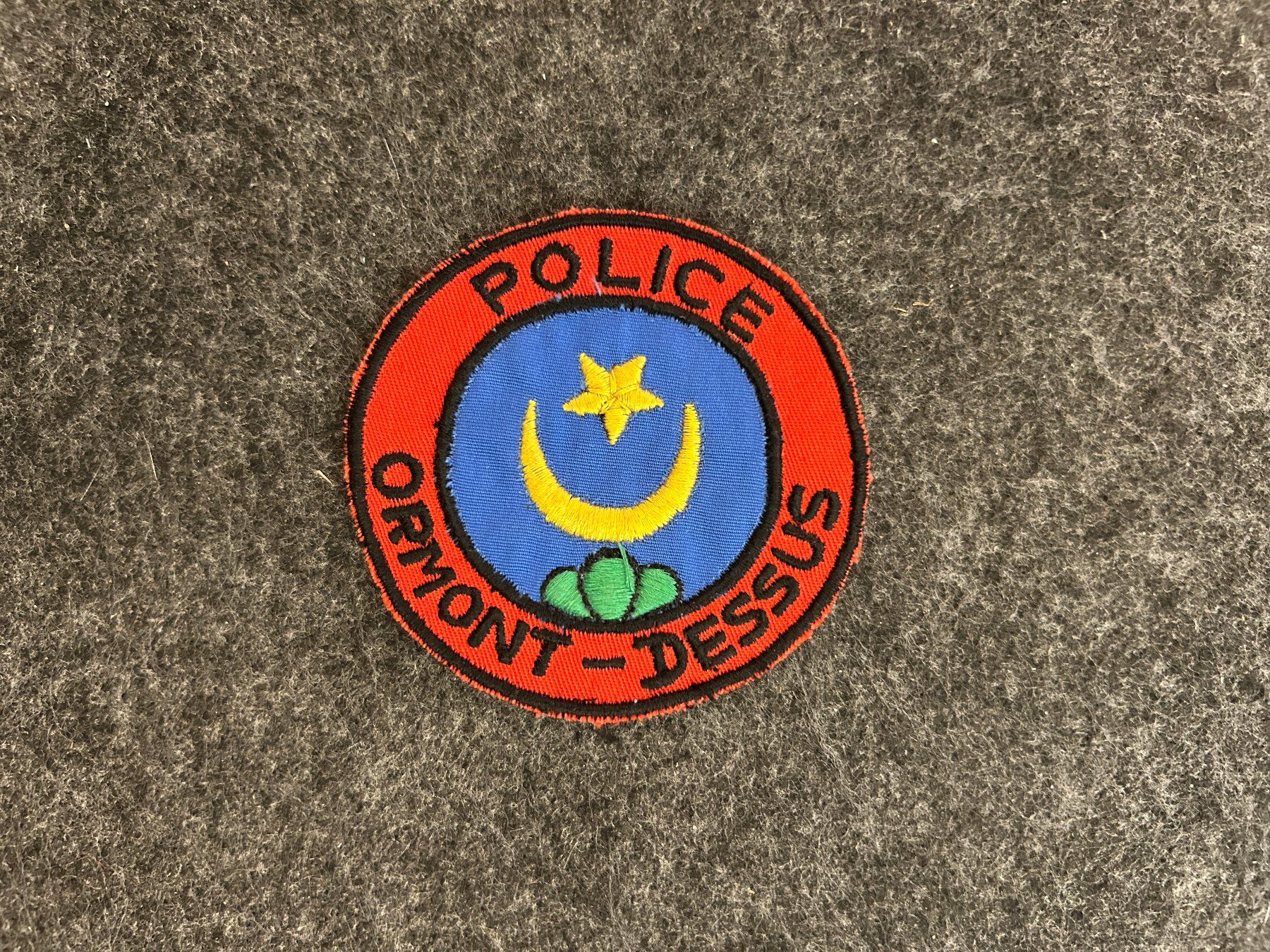 Placchette & Badge: Patch, VD, Police Ormont-Dessus – Usato da Berikon venduto da DGC-1995