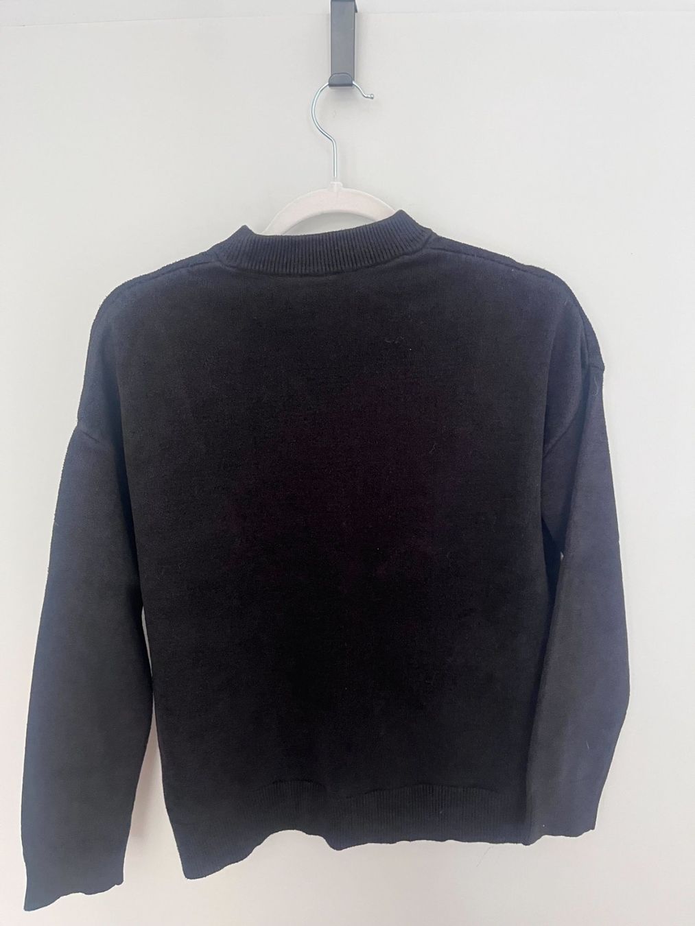 Maglioni & Felpe: Black knit sweater – Nuovo (secondo la descrizione) da Zürich venduto da kry_85p7 1