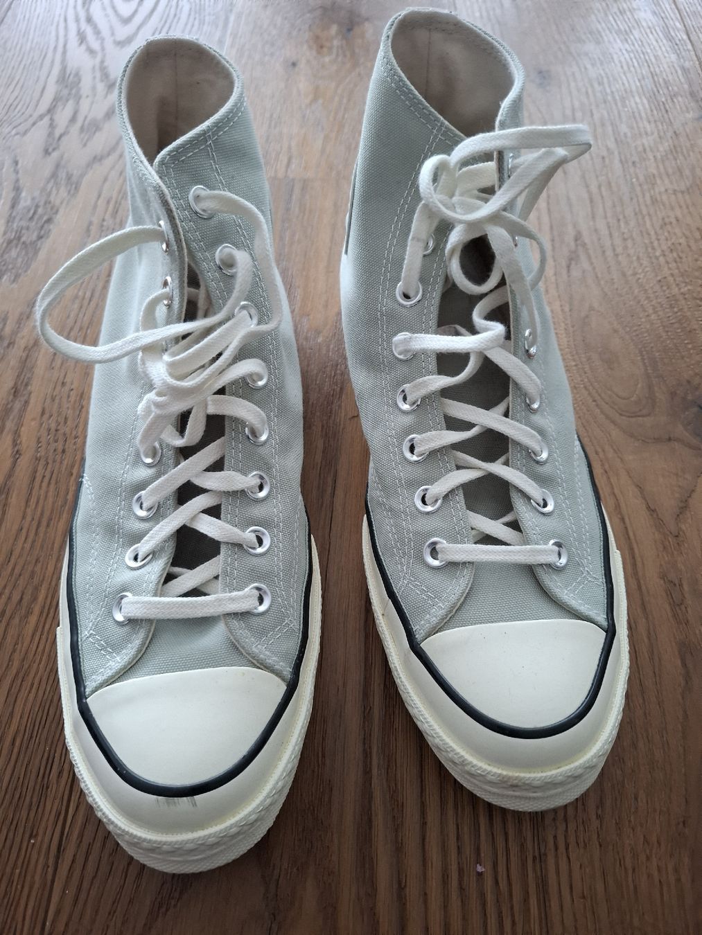 Converse Herrenschuhe: converse 42 – Neu und originalverpackt aus Wauwil von pfand1979